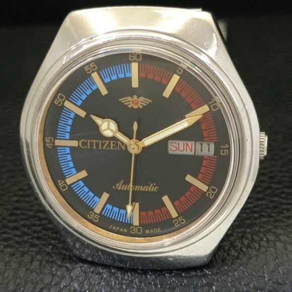 Vintage 1972 Citizen Automatic Mens Silver Watch W/daydate & Red/Blue accents - Picture 3 of 10